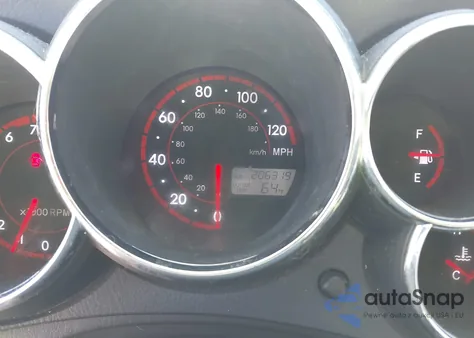 2006 Pontiac Vibe z USA, uszkodzony, nr VIN 5Y2SM67816Z457254